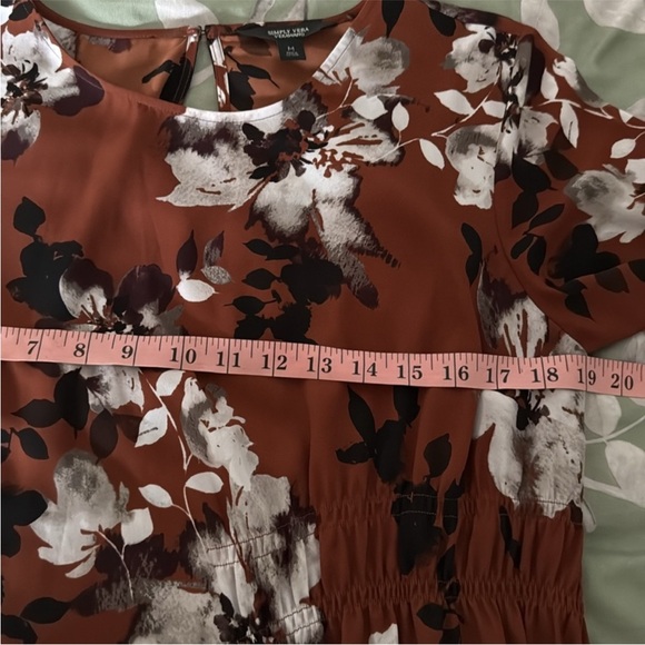 SIMPLY VERA WANG Smock Detail Asymmetrical Dress - Picture 6 of 8